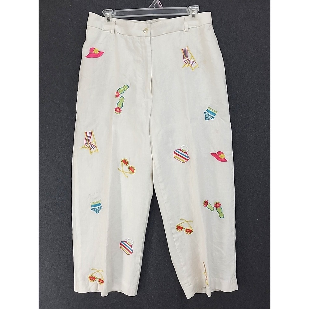 White Embroidered Cropped Pants with Summer Motifs